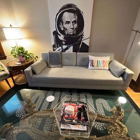 2Br 1Ba Irving Park Updated Vintage Top Unit 2-Flat Chicago Exteriér fotografie